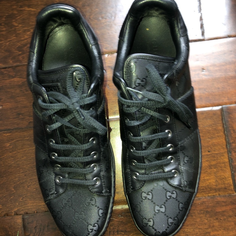 Gucci all black imprime lace up sneaker 11 US